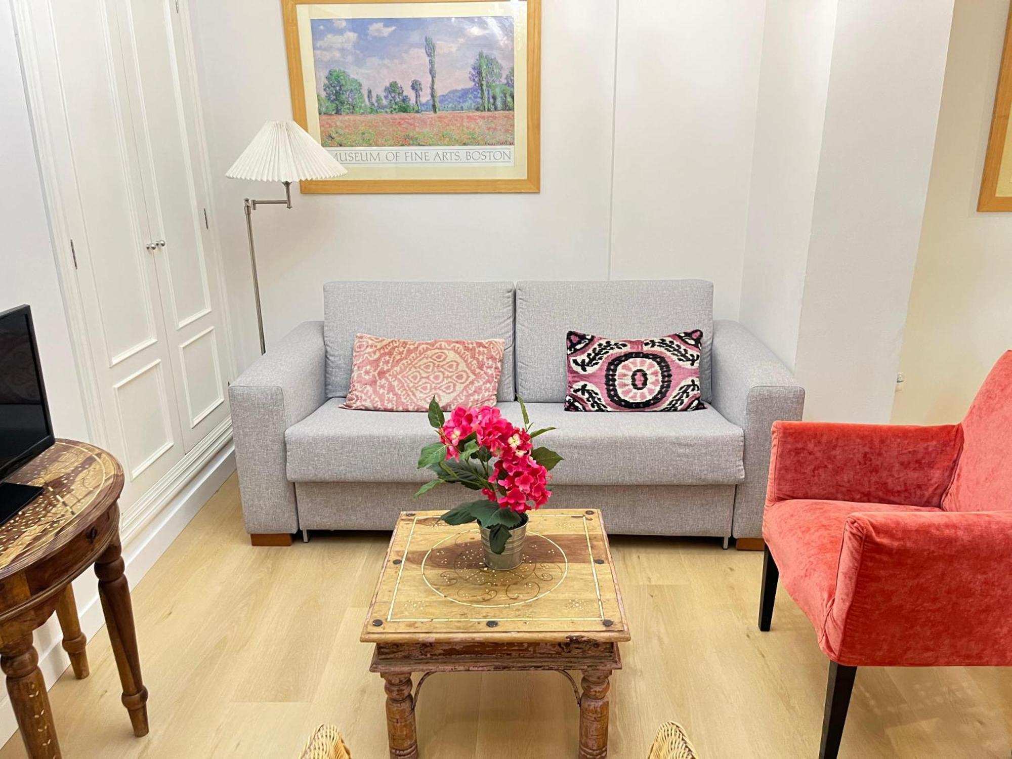 Apartamentos Rg Calle Santiago 46, Seville